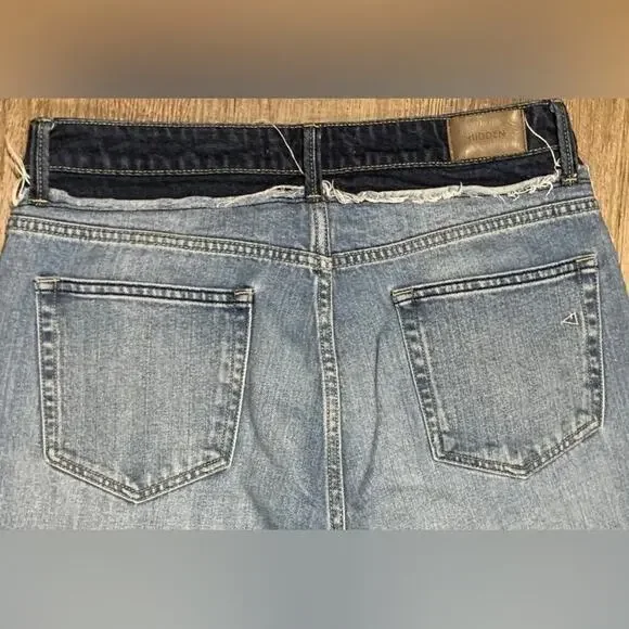 NWOT, Hidden “Zoey” Jeans, Distressed Contrasting Denim High Rise Fit, Size 30 - Picture 4 of 6